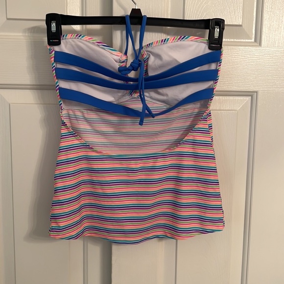 U30- 2 Large Tankini Tops: 1) Hula Honey Halter 2) Unbranded Racerback - Picture 3 of 14